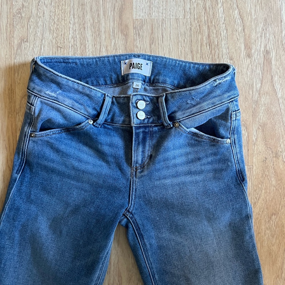 Sloane Low Rise Boot Cut Paige Denim